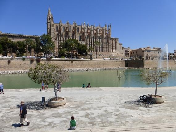 Agència de serveis lingüístics i de traducció a Palma (Mallorca)