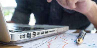 Com traduir un informe anual?